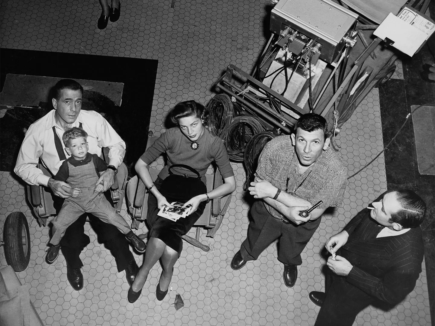 MONDADORI PORTFOLIO THE DESPERATE HOURS (1955) Lauren Bacall and then husband Humphrey Bogart, along with their son, Stevie.